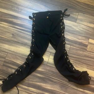 Fashion nova lace up side skinny jeans